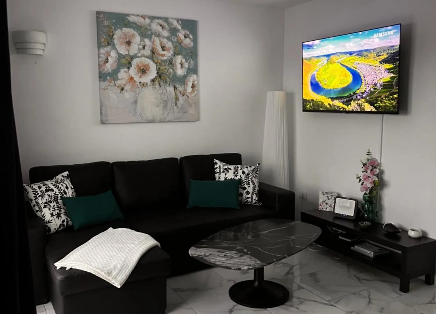 Tk Oceanview Apartment 卡门港